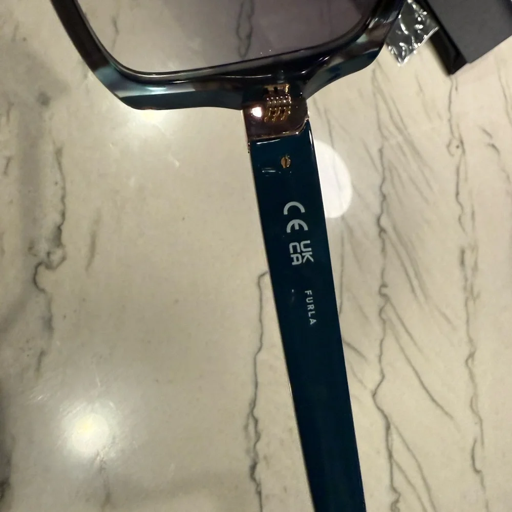 Furla Oversized Square Sunglasses Clear Black Green Frame Gradient Lenses Case